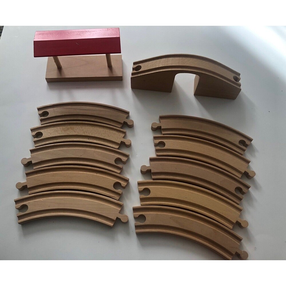 Brio Thomas & Friends  10 Wood Track Curved  & Porch  , Overpass